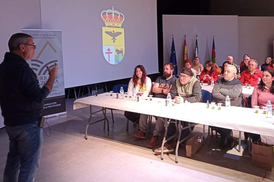 Cata comentada en Pozo Alcón (Jaén).